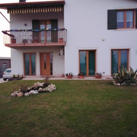 B&B Carmen Biondani 페스칸티나 외부 사진